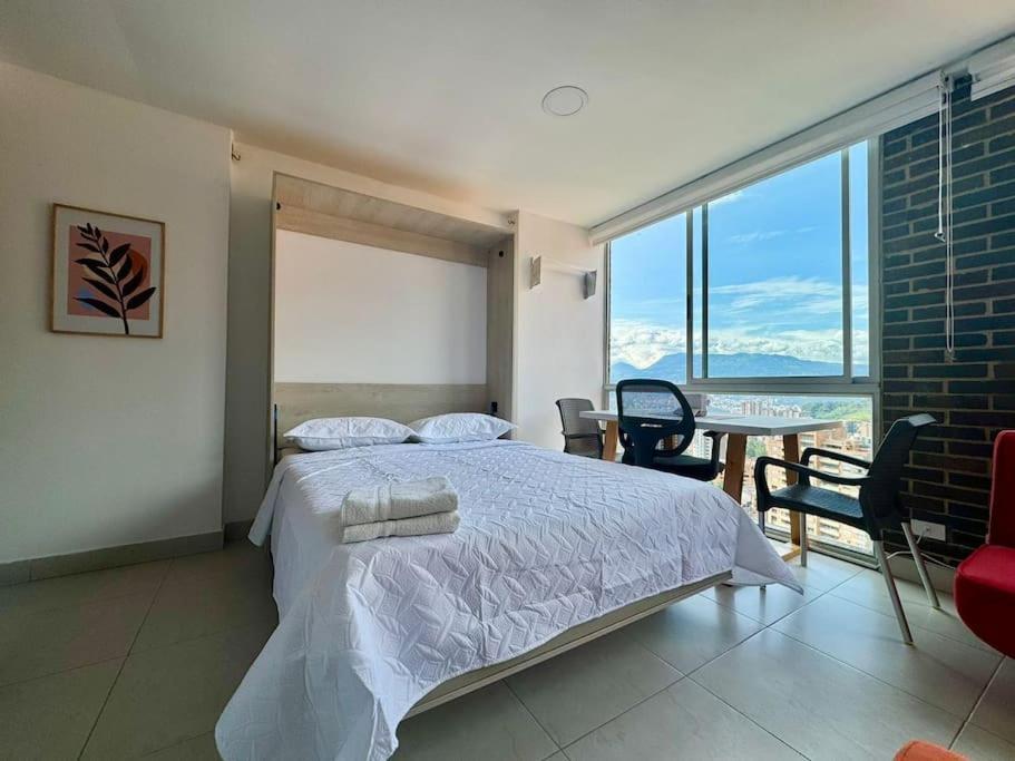 Apto Familiar In Poblado Apartment
