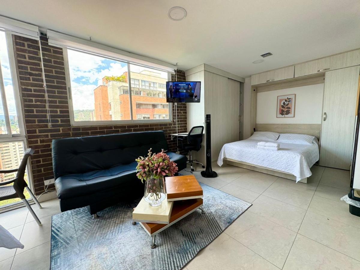 Apto Familiar In Poblado Apartment Medellin